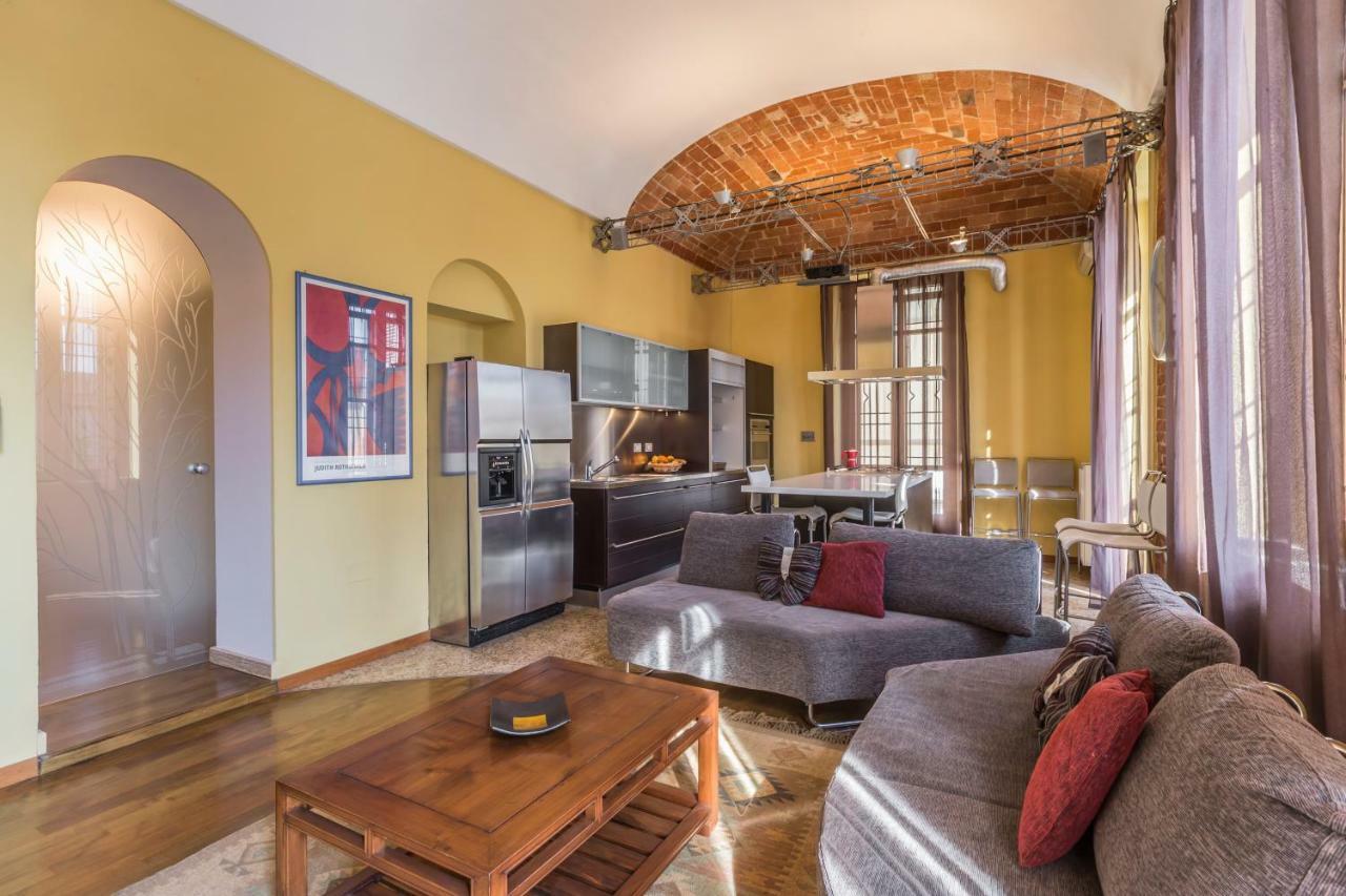 אסטי Roero Suite In The City Center מראה חיצוני תמונה
